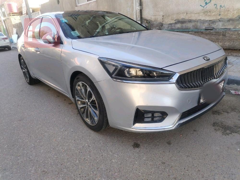 كيا كادينزا